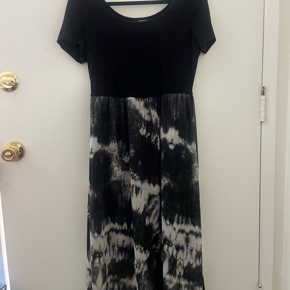 DKNY Black and Gray Tie-Dye Dress